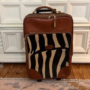 Tangaroa Leather Carry-on suitcase